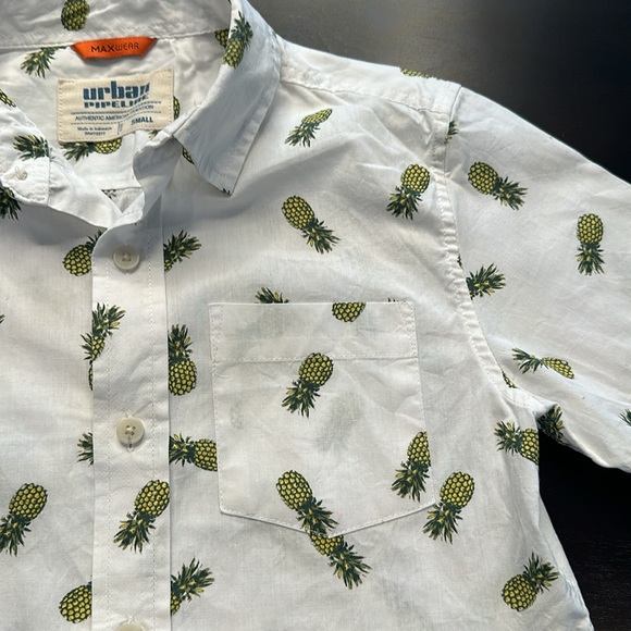 Urban Pipeline shirt sz youth small EUC - Picture 3 of 4